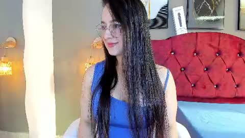 Snapshot of angela_nix chatting on June 25, 3:27 pm angela_nix online show from June 25, 3:27 pm