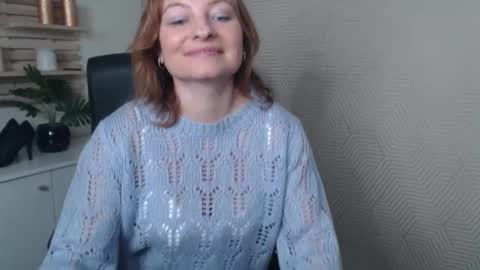 Angela online show from November 13, 7:07 am