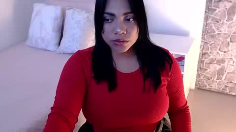 Snapshot of angela_santana_ chatting on September 22, 7:05 pm Angela online show from September 22, 7:05 pm