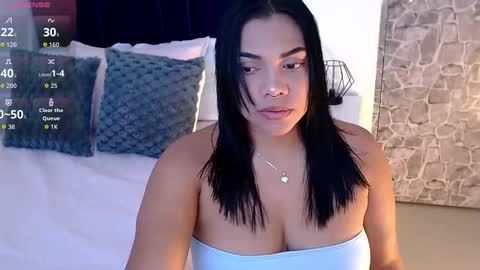 Snapshot of angela_santana_ chatting on October 10, 7:13 pm Angela online show from October 10, 7:13 pm