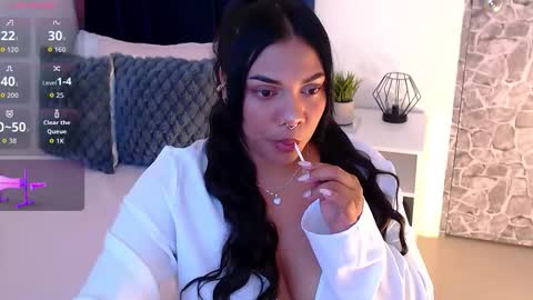 Snapshot of angela_santana_ chatting on October 13, 9:26 pm Angela online show from October 13, 9:26 pm