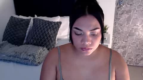 Snapshot of angela_santana_ chatting on November 3, 6:31 pm Angela online show from November 3, 6:31 pm