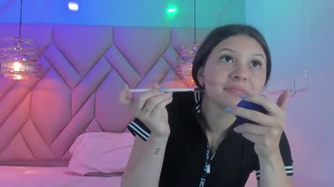 ANGELA online show from June 16, 11:57 am