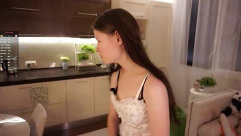 Snapshot of angelabalay chatting on September 19, 11:00 am Mary online show from September 19, 11:00 am