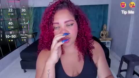 Snapshot of angelacoffee chatting on June 26, 2:05 am Angela online show from June 26, 2:05 am