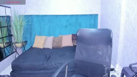 Snapshot of angelacoffee chatting on August 2, 3:16 am Angela online show from August 2, 3:16 am