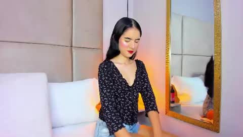 Snapshot of angelag_ chatting on June 14, 3:41 am angelag_ online show from June 14, 3:41 am
