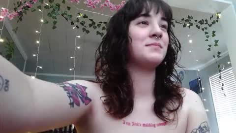 angelalice555 online show from May 26, 10:17 pm