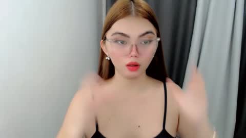 angelari_slut online show from November 4, 5:50 am