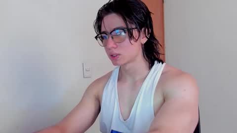 Snapshot of angelbennet_ chatting on November 20, 7:13 pm Angel Bennet online show from November 20, 7:13 pm