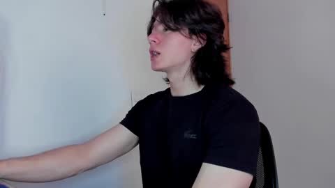 Snapshot of angelbennet_ chatting on November 21, 4:49 pm Angel Bennet online show from November 21, 4:49 pm