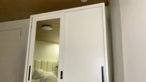 Angel online show from March 15, 7:53 pm