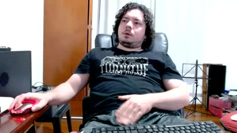 Snapshot of angelbuttslut chatting on June 20, 6:11 pm angelbuttslut online show from June 20, 6:11 pm
