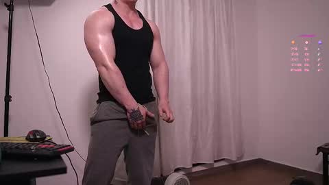 Snapshot of angelcabezaz chatting on October 25, 1:13 am NGEL. online show from October 25, 1:13 am