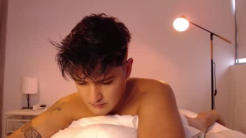 Snapshot of angelcossio chatting on December 13, 7:53 pm Angel online show from December 13, 7:53 pm