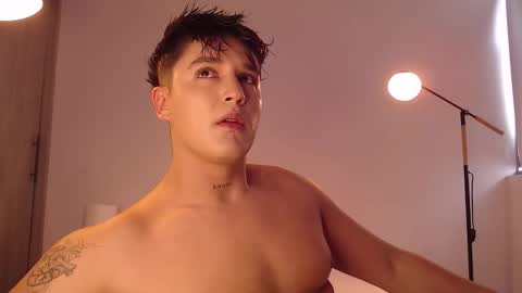 Angel online show from January 11, 7:08 pm