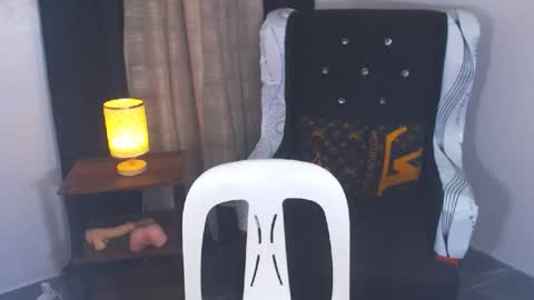 Angel online show from February 17, 1:04 am