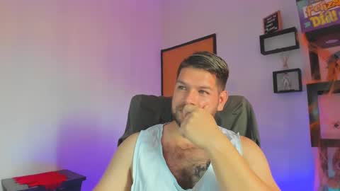 angel online show from October 31, 3:02 pm