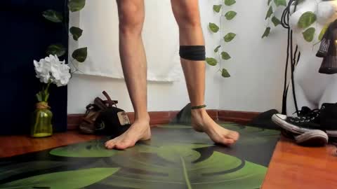 angeldamianart online show from December 2, 7:53 pm