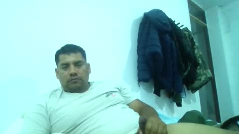 angeldavid90 online show from December 18, 11:55 pm