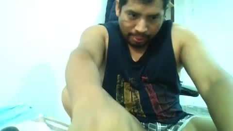 Snapshot of angeldavid90 chatting on May 7, 7:41 pm angeldavid90 online show from May 7, 7:41 pm