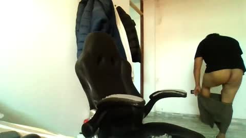 Snapshot of angeldavid90 chatting on May 9, 2:55 pm angeldavid90 online show from May 9, 2:55 pm