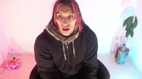 angele online show from October 6, 2:09 am