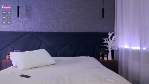 Angelina online show from December 1, 11:15 am