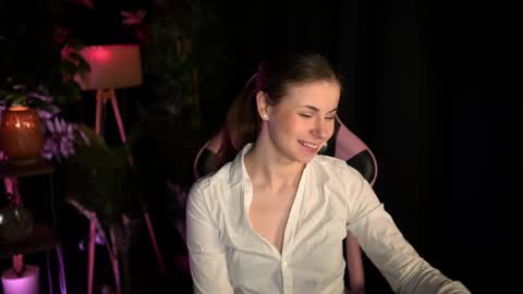 Angel online show from May 22, 7:59 am