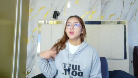 angel online show from May 9, 3:28 pm