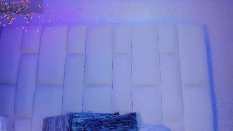 angeles_bust online show from September 22, 8:55 pm