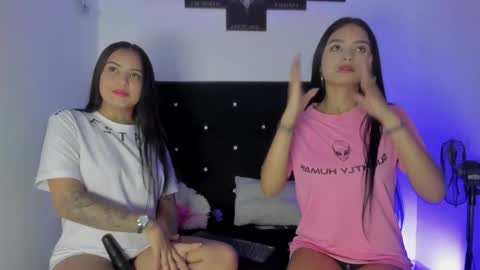 angeles_de_charly online show from November 9, 4:05 pm