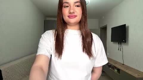 Emily online show from June 8, 11:43 am