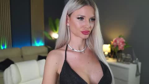 annita online show from February 20, 7:14 pm