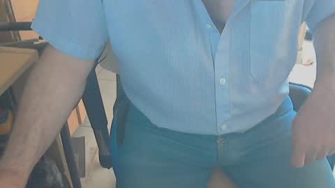 Snapshot of angelgarcia269 chatting on January 5, 11:37 am angelgarcia269 online show from January 5, 11:37 am