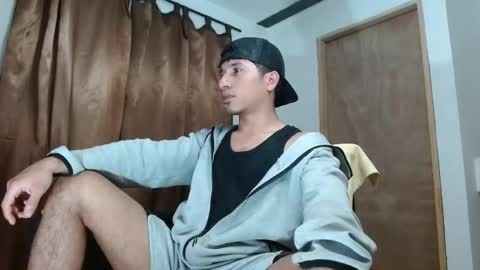 Snapshot of angelhil chatting on May 20, 1:34 am Angel of littlebandido online show from May 20, 1:34 am