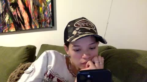 Snapshot of angelia01m chatting on September 25, 2:37 am angelia01m online show from September 25, 2:37 am