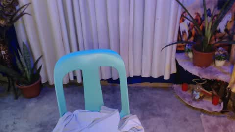 Snapshot of angelic_face_808 chatting on January 4, 2:03 am DIVINE ANGEL online show from January 4, 2:03 am