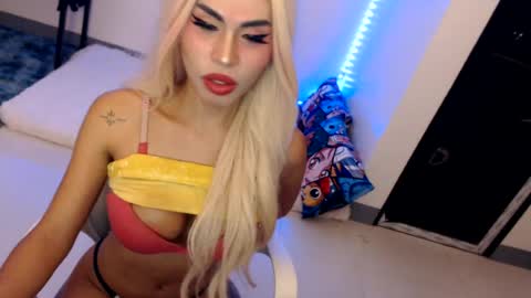DIVINE ANGEL online show from June 17, 3:42 am