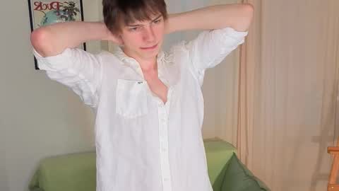 Snapshot of angelic_look chatting on September 15, 3:56 pm Daniel online show from September 15, 3:56 pm