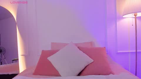 Snapshot of angelica_cross chatting on October 7, 12:13 pm Angelica Cross online show from October 7, 12:13 pm