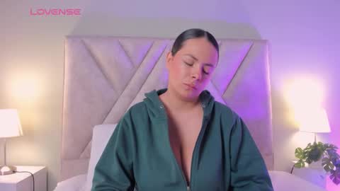 Angelica Cross online show from March 1, 11:12 am