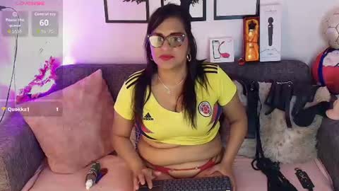 Snapshot of angelica_mature49 chatting on June 22, 3:25 am Angelica online show from June 22, 3:25 am