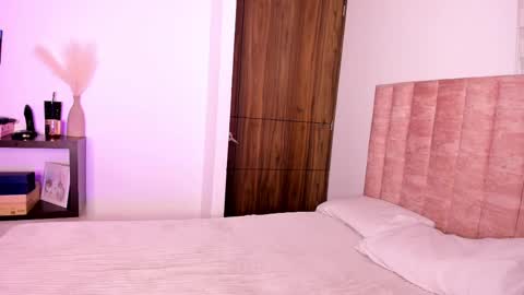 Snapshot of angelica_rose7 chatting on March 8, 4:12 am angelica_rose7 online show from March 8, 4:12 am