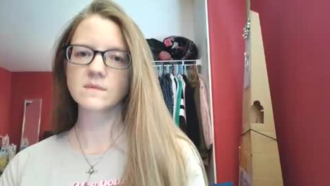 AngelicAngel online show from June 17, 7:37 pm
