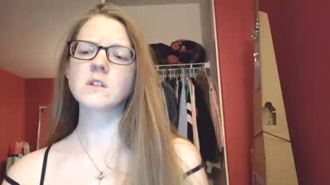 AngelicAngel online show from July 18, 5:22 am