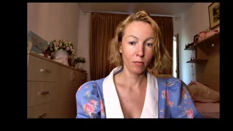 Snapshot of angelicfenix chatting on May 14, 11:50 am angelicfenix online show from May 14, 11:50 am