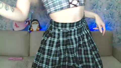 Snapshot of angelicmirele chatting on April 11, 8:13 pm Mirele online show from April 11, 8:13 pm