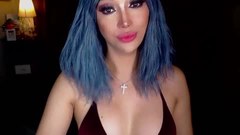 Snapshot of angelicqueents chatting on February 20, 1:08 pm MS. AMALIA online show from February 20, 1:08 pm