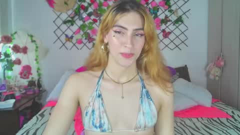 Snapshot of angelicuntyxxx chatting on July 23, 6:28 pm ANGELICUNTYXXX online show from July 23, 6:28 pm